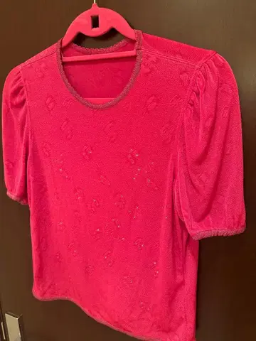 이타리야 핑크 꽃무늬 자수 반팔 사이즈 9