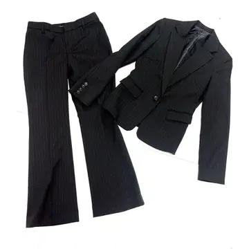 블랙 스트라이프 수트 셋업 INGNI 새상품급 M 사이즈 9호