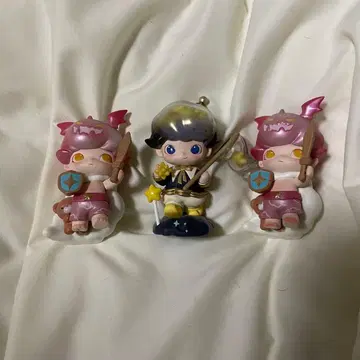 dimoo 피규어 3체 세트