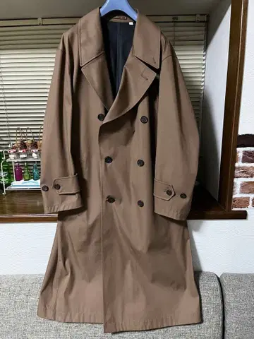 유니클로 u 블록테크 트렌치코트