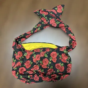 maturely 장미 무늬 백