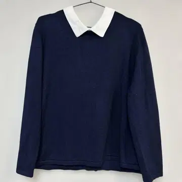 GALLORIA 네이비 긴팔 카라 부착 니트 화이트 옷깃