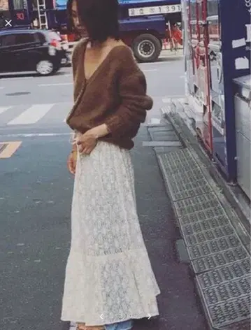 레이스 화이트 롱 스커트