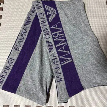 엠포리오 아르마니 그레이 퍼플 머플러