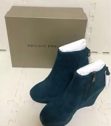 미사용 새상품 정가 27000엔 BRUNO PREMI 여성용 숏부츠