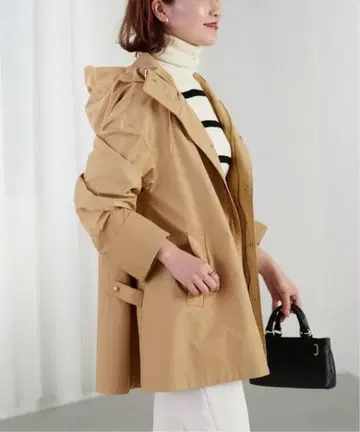 새상품급 Spick & Span 텐트라인 후디 블루종 마운틴 후드티