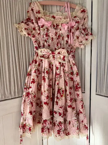 BABY,THE STARS SHINE BRIGHT 슈가 부케 패턴 OP