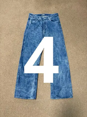4 SELVEDGE FADED LIGHT DENIM PANTS