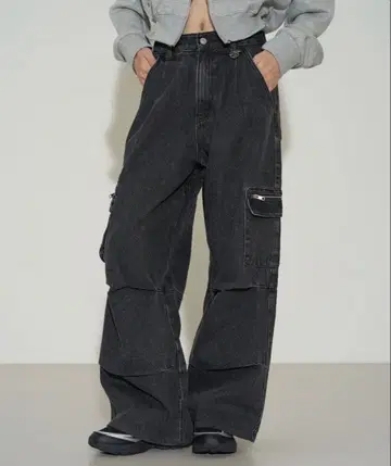 ILLIGO Wide Pocket Cargo Pants Black