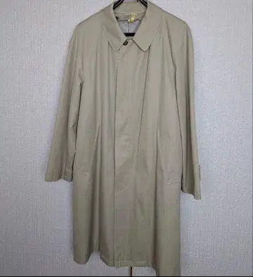 베이지 스텐카라 코트