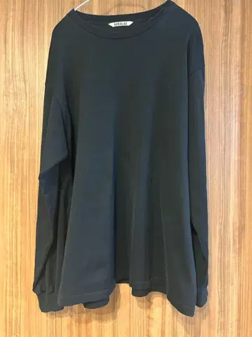 AURALEE LUSTER PLAITING L/S TEE #BLACK