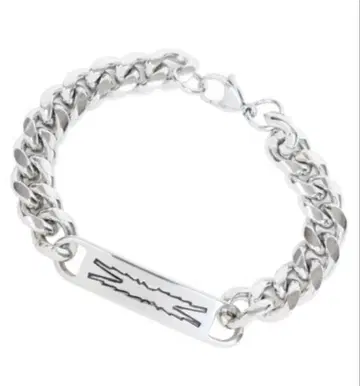 LE SSERAFIM x ZOZOTOWN bracelet