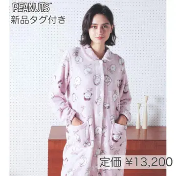 새상품  룸웨어 스누피 PEANUTS 샤이니 스노우 원피스