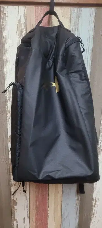 미사용 새상품 Under Armour 50리터 블랙 백팩