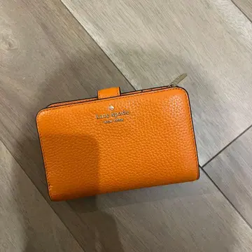 kate spade 오렌지 이단 접이식 지갑