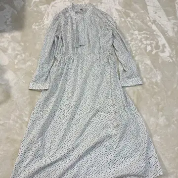 Jeunne garcon 도트 리본 타이 하이넥 원피스 LL