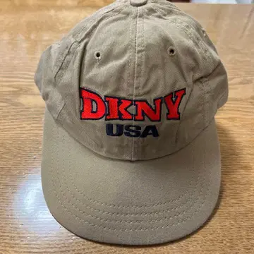 DKNY 야구 모자