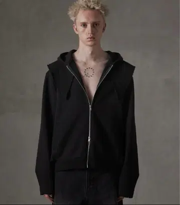 GRANCY 헤비 웨이트 레이어 디자인 풀 지퍼 후디 M