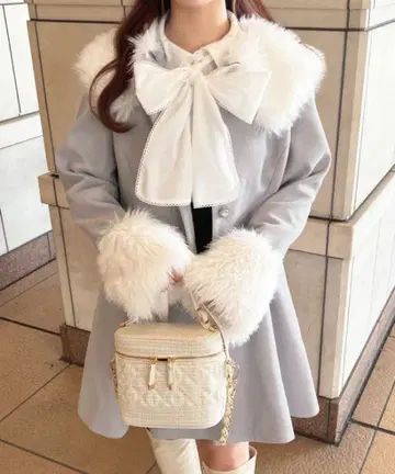 Apresjour 인조 모피 칼라 코트 블루 그레이