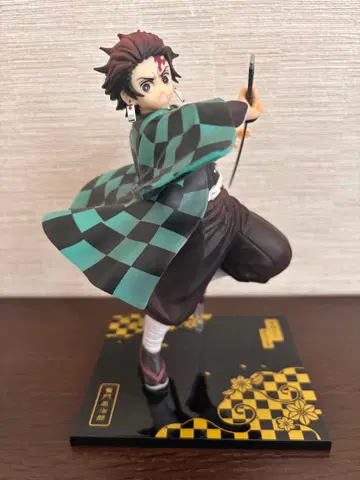 제일복권 귀멸의 칼날 무한열차편 B상 카마도 탄지로 피규어