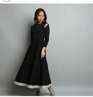 저스길리티 배색 숄더 슬릿 원피스 미카 씨