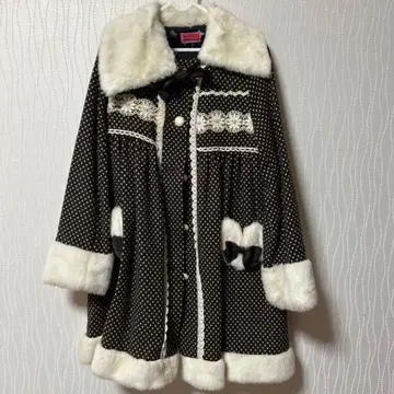 BABY, THE STARS SHINE BRIGHT 코트