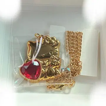 산리오 딸기 신문 펜던트 헬로키티 골드