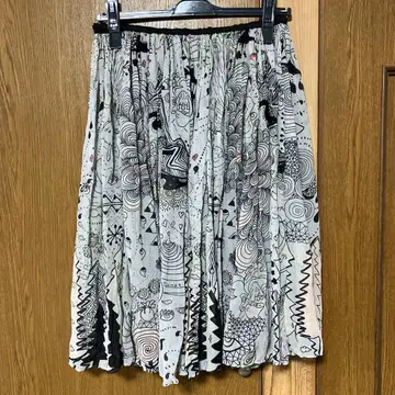 츠모리치사토 패턴 제품 스커트 그레이 무릎 기장 페티코트 포함