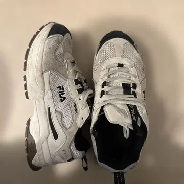 FILA(휠라) 여성용 스니커즈