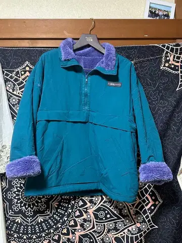 터콰이즈 플리스 카라 부착 풀오버 M