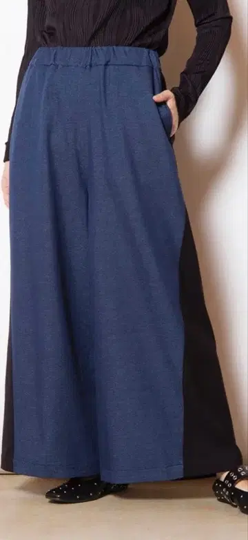 오즈모시스 바이컬러 와이드 팬츠 블루