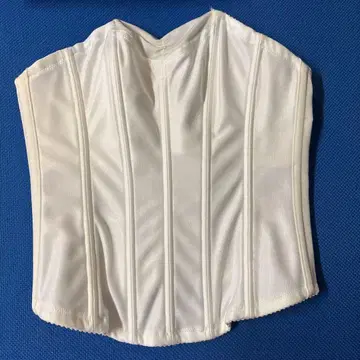 NOVARESE 럭셔리 뷔스티에 언더 75