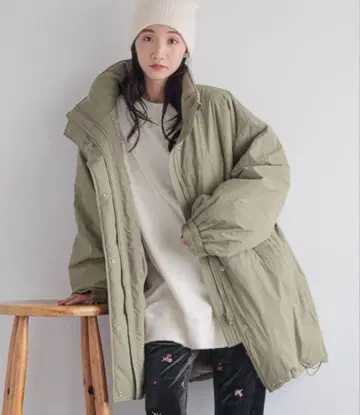 새상품 로리즈팜 몬스터 코트 카키