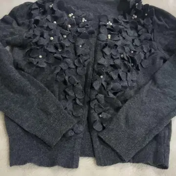 플라워 장식 다크 그레이 울 가디건