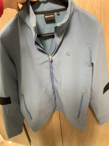TaylorMade 골프 자켓 M 사이즈 라이트 블루
