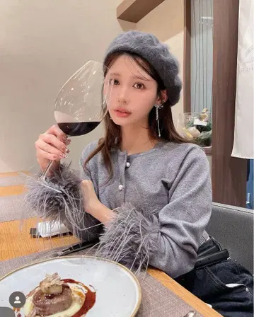 [미유 착용] eimyistoire 페이크 페더 커프스 가디건