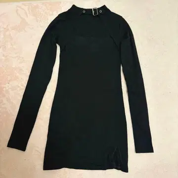 버클 장식 블랙 긴팔 미니 원피스