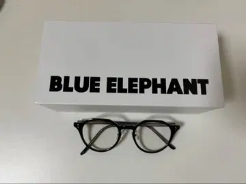 BLUE ELEPHANT EDIE BLACK 안경