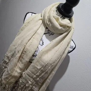 아이보리 스트라이프 머플러