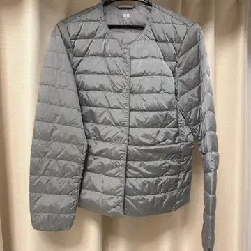 유니클로 울트라 라이트 다운 그레이