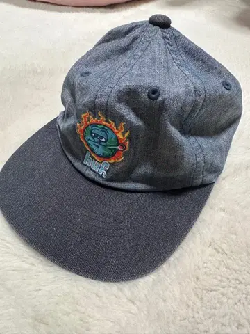 HUF 프레임 디자인 캡