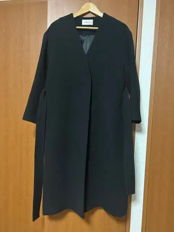 FRAY I.D 블랙 롱 코트