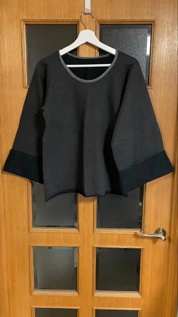 Peter Jensen 7부 소매 트레이닝복