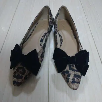 RANDA 레오파드 무늬 플랫슈즈 펌프스 리본 포함 23.5cm