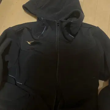 Mizuno 블랙 후드 부착 후드티 M