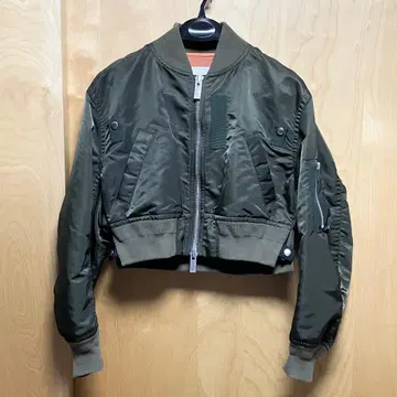 sacai 숏 기장 MA-1 사이즈 1