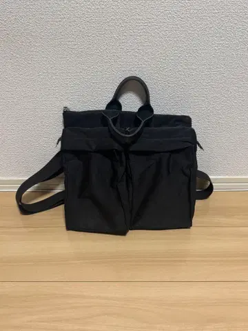 Hender Scheme helmet bag small 핸더 스킴