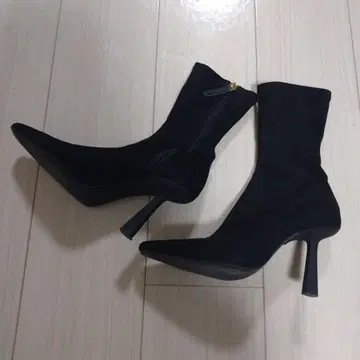 ZARA 스웨이드 부츠 스틸레토 36