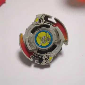 백덤블링 슛 베이블레이드 드라이거S 슬래시