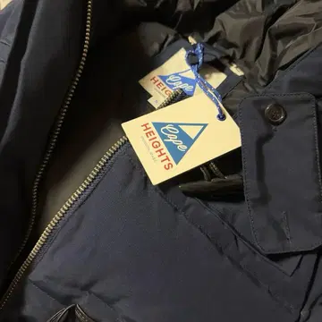 새상품 Cape HEIGHTS 케이프 하이츠 S 네이비 다운 자켓